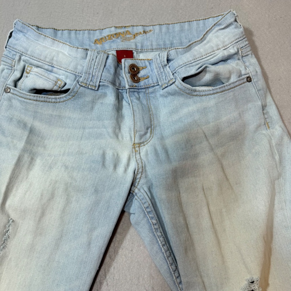 Arizona Jean Co. Brand Womens Distressed Light Wash Boyfriend Jeans Size 9